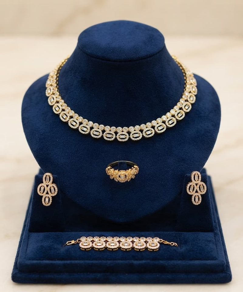 women's elegant jewelry set Dubai