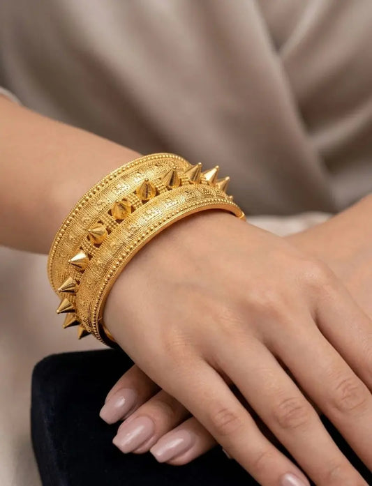 Elegant Spiked Gold Statement Bangle | UAE | LuxeOasis 0ydufd-ig.myshopify.com