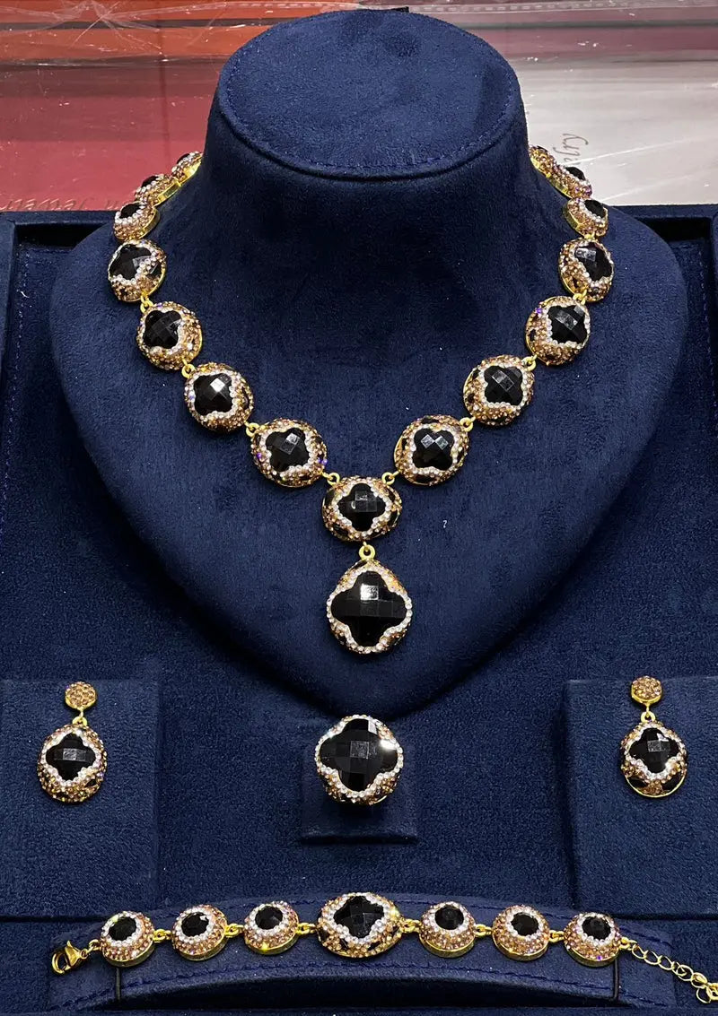 Luxury Midnight Quatrefoil Vintage Jewelry Set | UAE | LuxeOasis 0ydufd-ig.myshopify.com