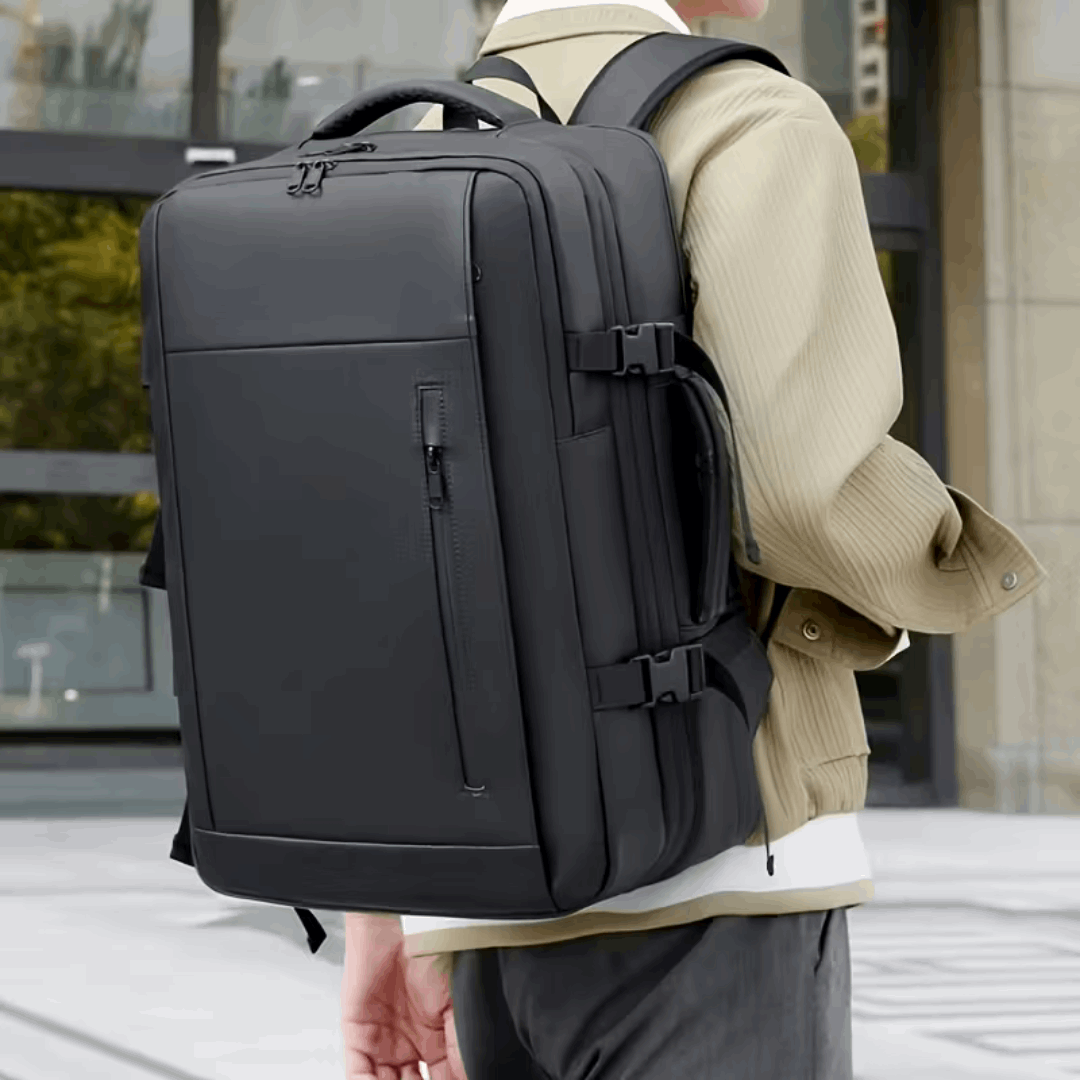Vacuum Compression Travel Bag with Air Pump - Luxe Oasis UAE