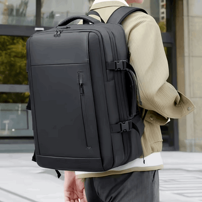 Vacuum Compression Travel Bag with Air Pump - Luxe Oasis UAE